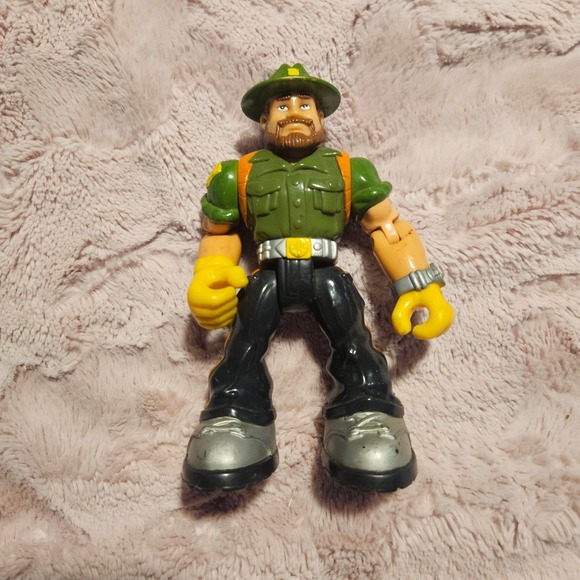 Vintage Action Figures Lot of 4 Toys Soldier Police Ranger - Picture 9 of 15